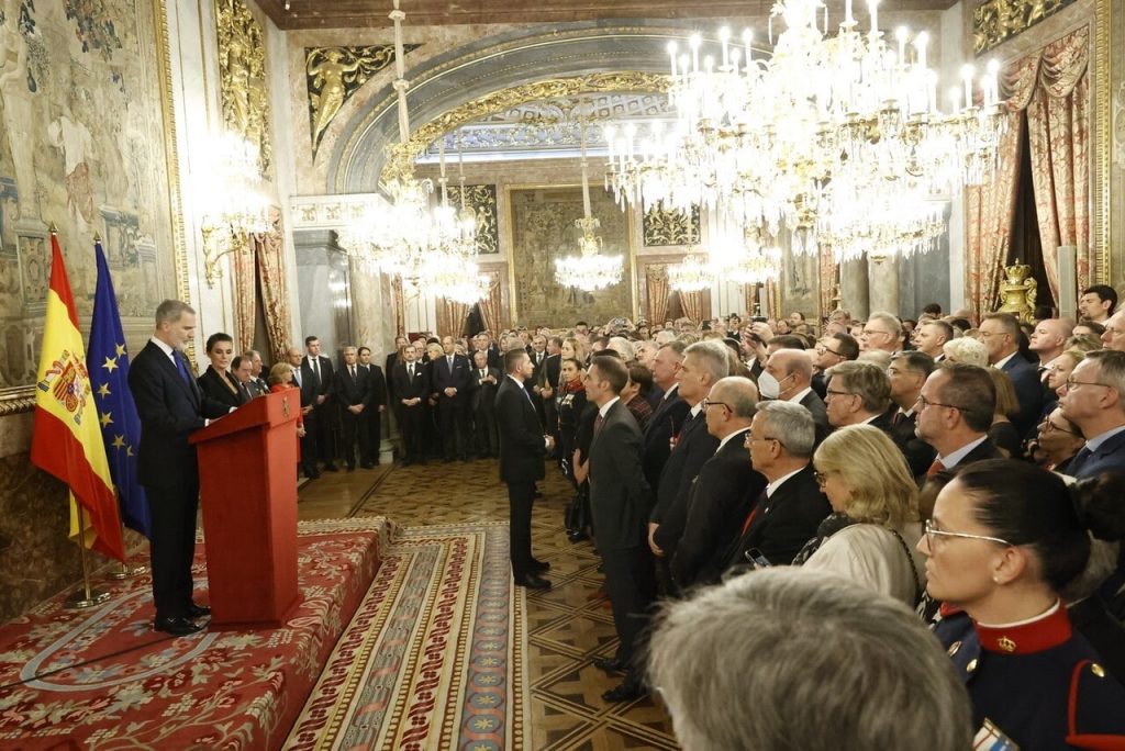 Regele Felipe al Șaselea NATO Rusia Ucraina China Români în Spania Madrid