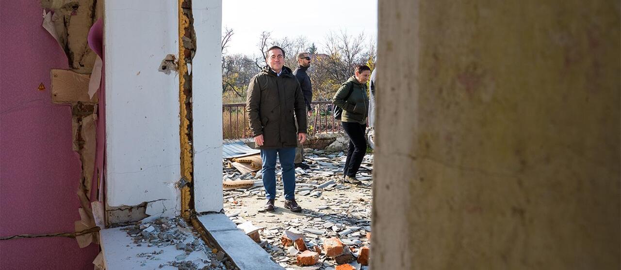 Premierul Ucrainei cere un ajutor aparent neobișnuit: GEAMURI. De ce? Vine frigul/ AUDIOPODCAT