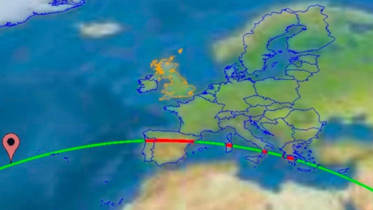 Haos pe cer/ Traficul aerian deasupra Spaniei, oprit pentru o oră de teama dezintegrării rachetei spațiale chineze.