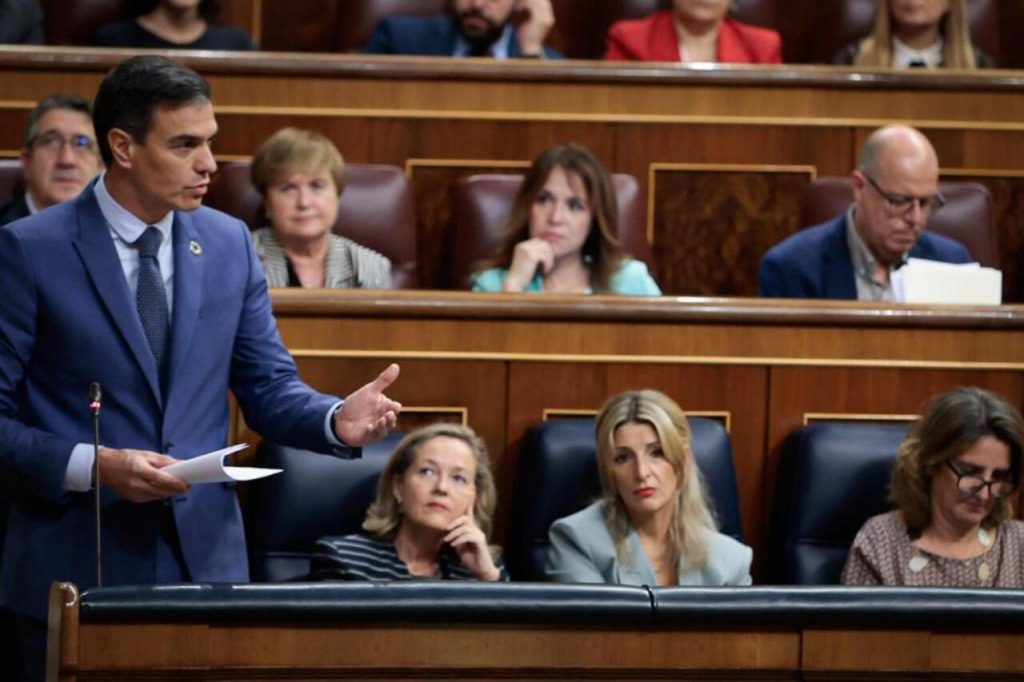 Sanchez parlament eliminare tradare cod penal